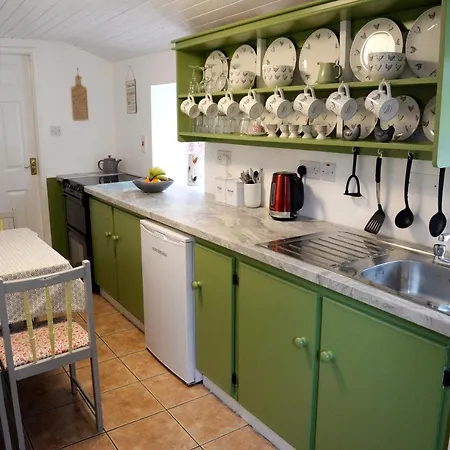 Lodge Gate Cloverhill