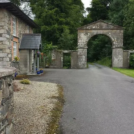 Gate * Cloverhill