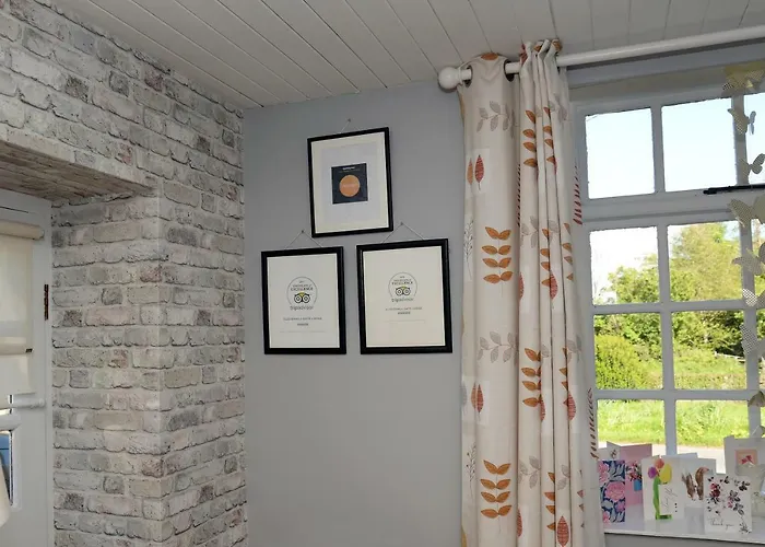 Gate Gerendaház Cloverhill